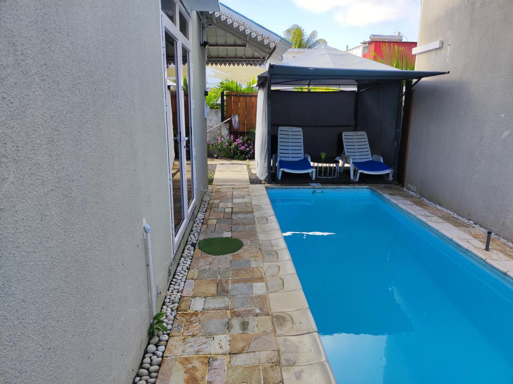 Piscines Privees Et Chauffees, Private Heated Pools Villa Grand Baie Exterior photo